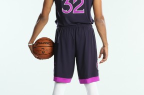 爱游戏下载-转会期明尼苏达森林狼调整名单：意甲节点到来；底气十足；数据趋势出现新变化的简单介绍